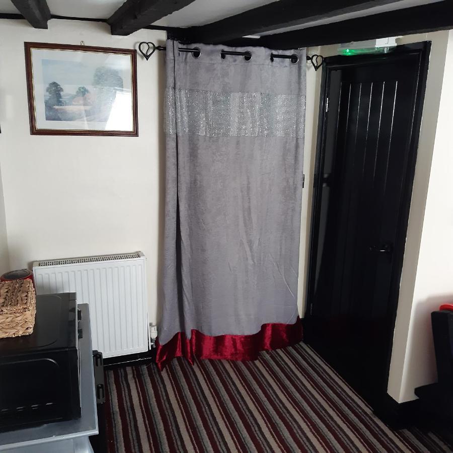 The Saracens Head Old Lounge Lägenhet Skegness Exteriör bild
