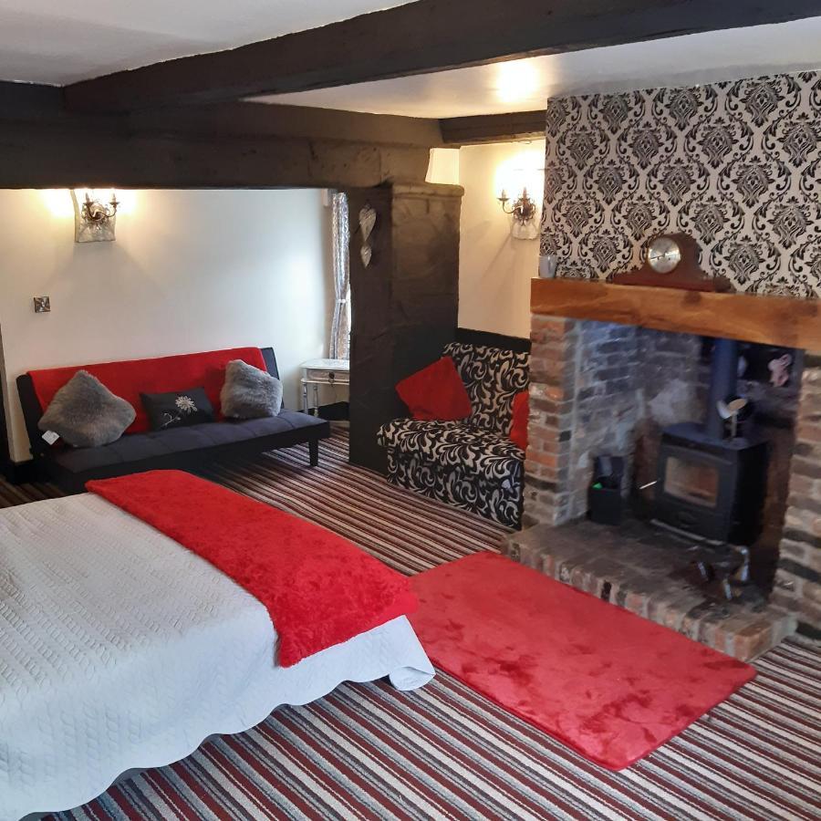 The Saracens Head Old Lounge Lägenhet Skegness Exteriör bild
